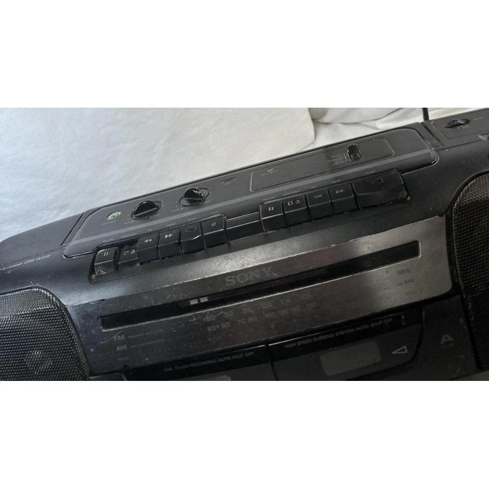 Sony Radio Cassette FS-W318 Boom Box Vintage  Partially Working* or for Parts